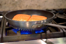 Load image into Gallery viewer, FLAMEPRO™ RAPID HEAT PROFESSIONAL ALUMINUM NONSTICK FRY PAN, TIME-AND-ENERGY SAVING COOKWARE FOR GAS STOVE