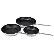 Load image into Gallery viewer, FLAMEPRO™ RAPID HEAT PROFESSIONAL ALUMINUM NONSTICK FRY PAN, TIME-AND-ENERGY SAVING COOKWARE FOR GAS STOVE